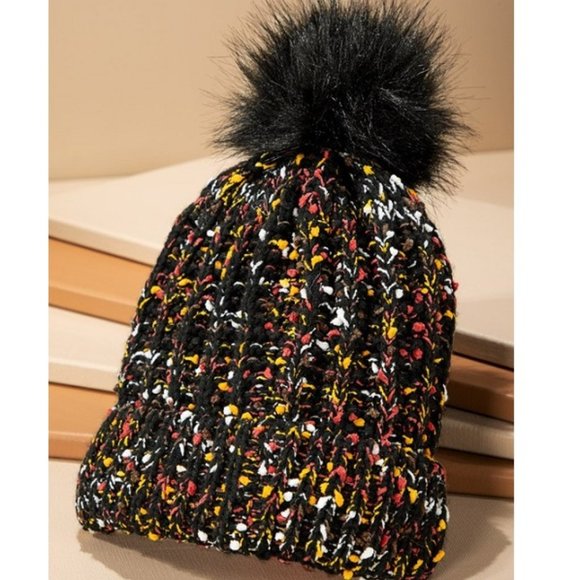 🆕 Black & Multicolor Confetti Knit Beanie w/ Faux Fur Pom-Pom 🆕 - Picture 3 of 5
